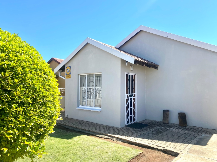 3 Bedroom Property for Sale in Boitekong North West